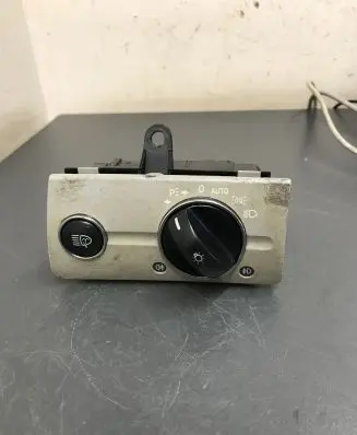 Mercedes-Benz E W211 Light switch 2115450404