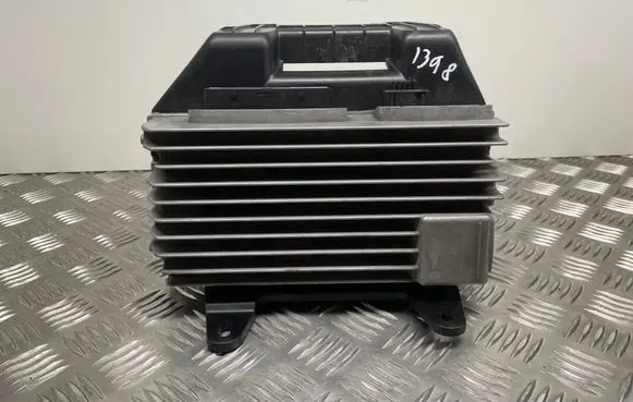 Audi A5 8T 8F Sound amplifier 8T1035223A 4F0907101A