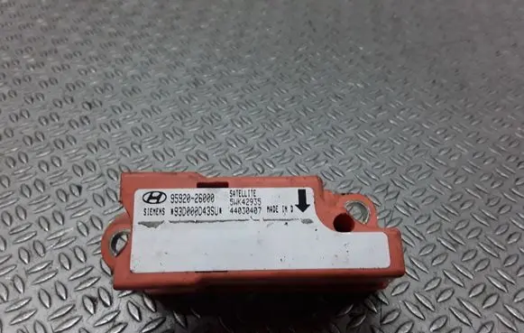 Hyundai Santa Fe Airbag deployment crash/impact sensor 9592026000