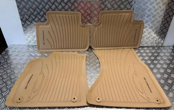 Porsche Macan (95B) Car floor mat set 95B044800314H0