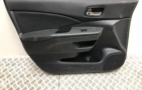 Honda CR-V Front door card panel trim