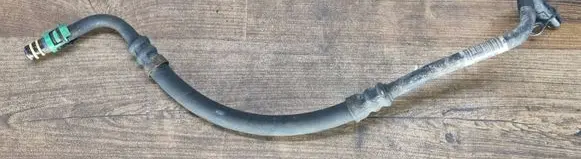 Volvo XC90 Oil fill pipe P30636930
