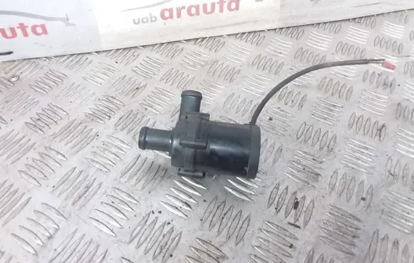 Mercedes-Benz Sprinter W901 W902 W903 W904 Electric auxiliary coolant/water pump 70207320