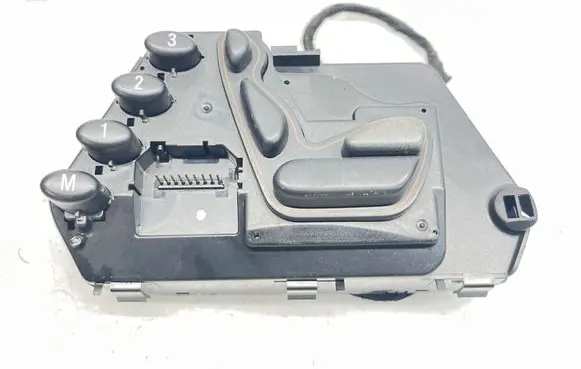 Mercedes-Benz CL C215 Seat control switch 2208212179