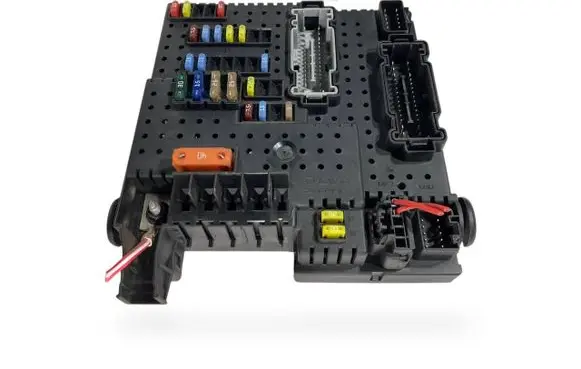 Volvo XC70 Fuse module 30786646