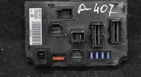 Peugeot 407 Central body control module