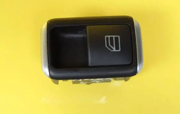 Mercedes-Benz C W204 Electric window control switch A2049058202