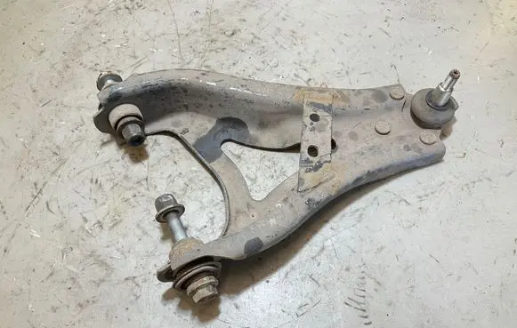 Dacia Duster II Front lower control arm/wishbone