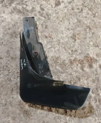 Toyota Corolla Verso E121 Front mudguard 