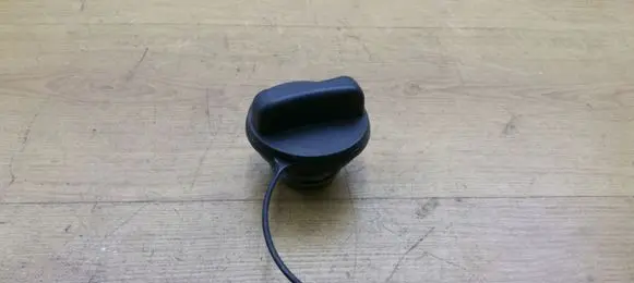 Fuel tank filler cap