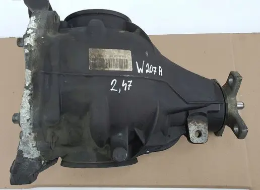 Mercedes-Benz E C207 W207 Rear differential 2043502414