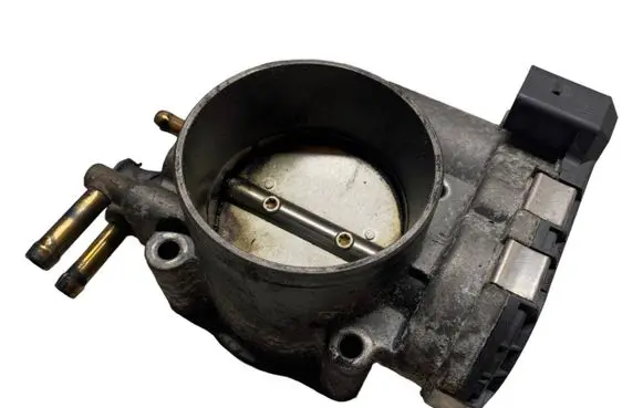 Audi A6 S6 C6 4F Throttle valve 078133062B 028075030
