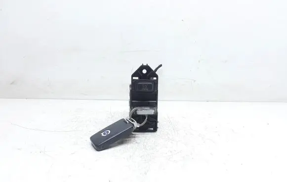 Volvo XC60 Ignition lock 8G9N11572AB