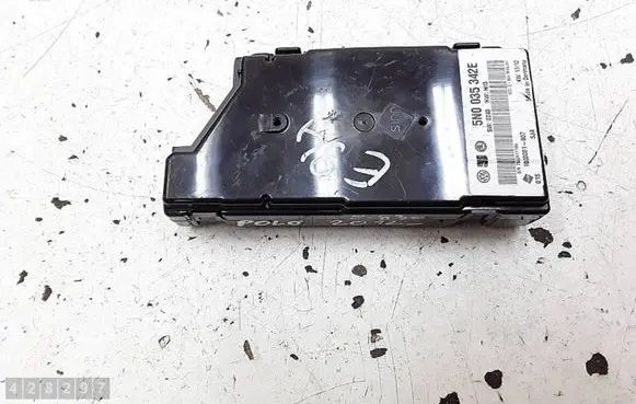 Volkswagen Polo V 6R Head unit multimedia control 5N0035342E 1000001007 7682411164