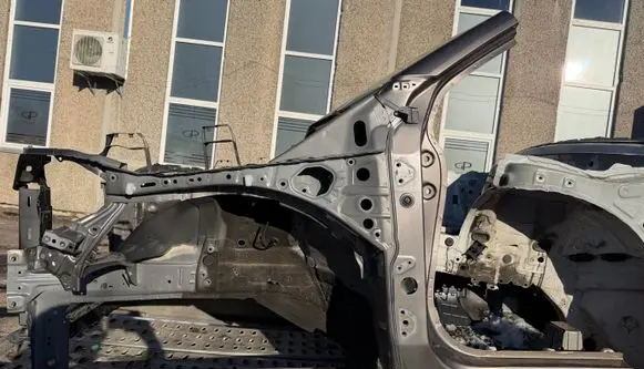 Subaru Forester SL Front quarter panel 