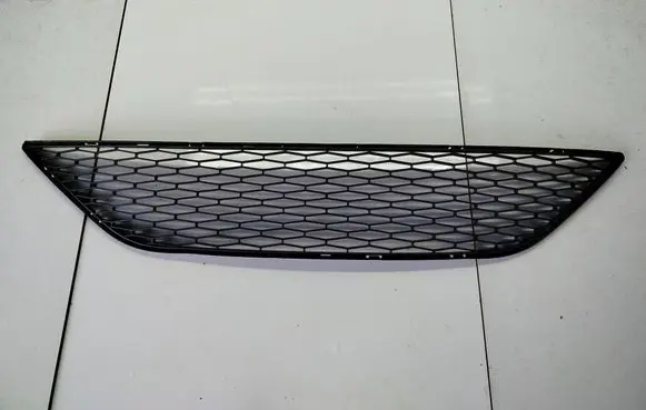 Seat Ibiza IV (6J,6P) Front bumper lower grill 6J0853667