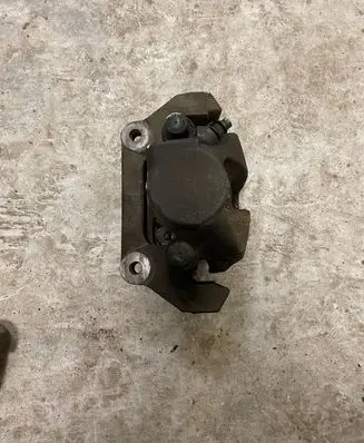 BMW X5 E70 Front brake caliper 776784 8030BMW