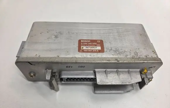 Audi 80 90 S2 B4 ABS control unit/module 0265100056 36716927 4A0907379A