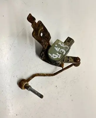 Headlight/headlamp level sensor