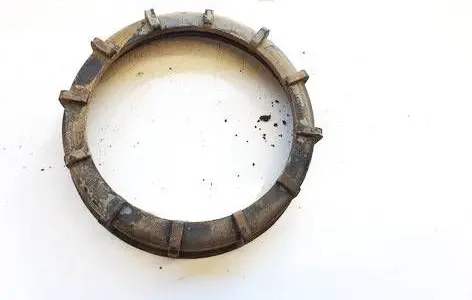 Volkswagen Touran I In tank fuel pump screw locking ring/nut 321201375A