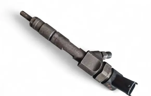 Fuel injector