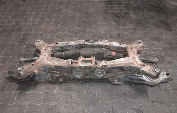 Hyundai Santa Fe Rear subframe NOCODE