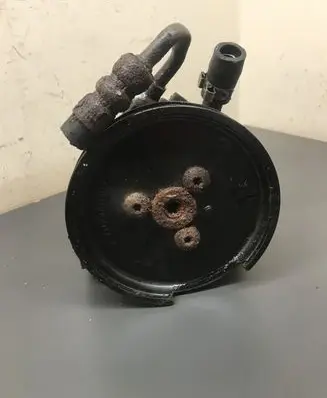 BMW 3 E90 E91 Power steering pump