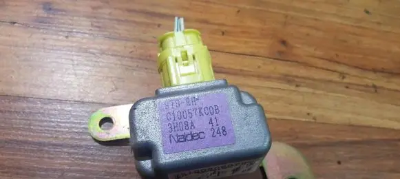 Mazda Premacy Airbag deployment crash/impact sensor C10057KC0B 3H08A