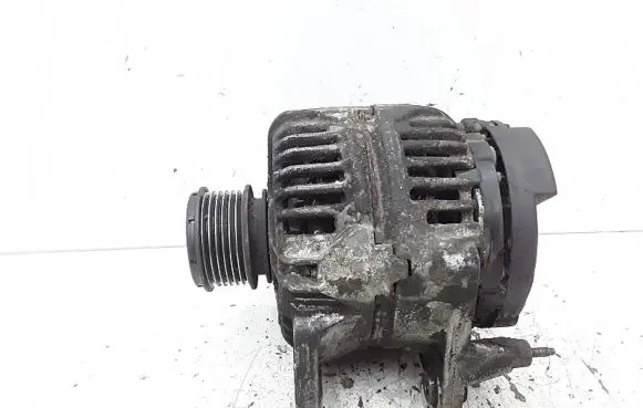 Audi A3 S3 8L Generator/alternator 038903023
