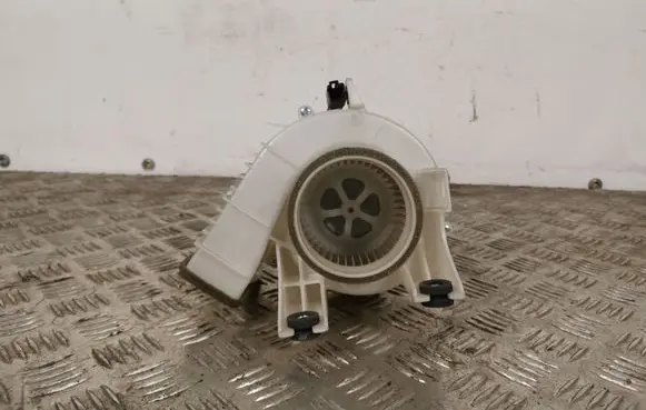 Lexus NX Hybrid/electric vehicle battery fan 1173006461 G923048080 6465106