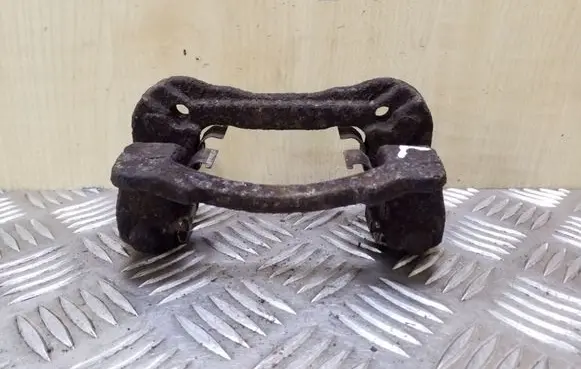 KIA Sportage Brake caliper pad carrier rear 