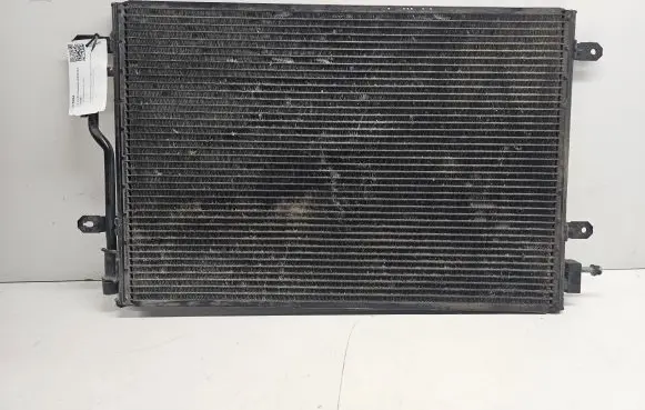 A/C cooling radiator (condenser)