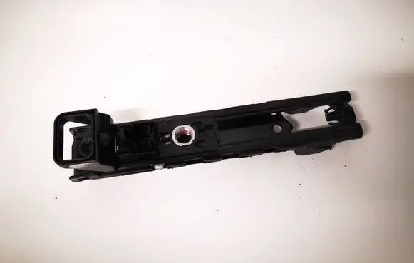 Tesla Model Y Seat belt adjustment rail 1068130c1b