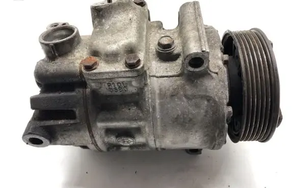 Volkswagen PASSAT B7 Air conditioning (A/C) compressor (pump) 8680EBA