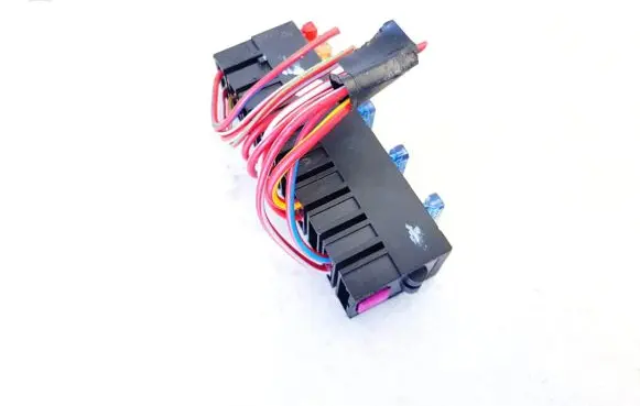 Audi A6 S6 C6 4F Fuse box set 4d0937501