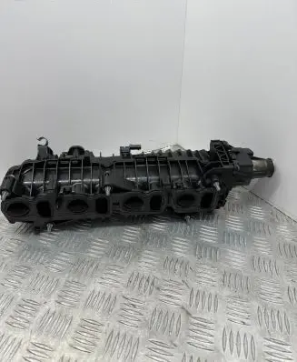 BMW 5 F10 F11 Intake manifold 781085604 0522120103 101213