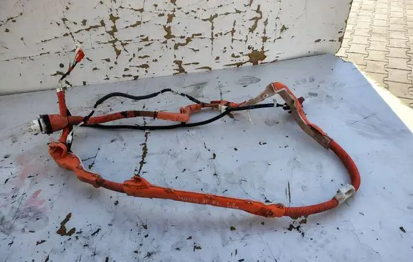 Toyota Yaris Electric car charging cable 82164D010 8216D04010G