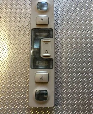 Audi A6 S6 C5 4B Front seat light 4B0947111