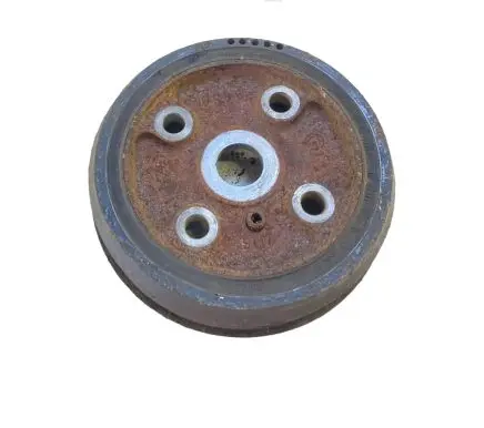 Volvo XC90 Crankshaft pulley 08642400