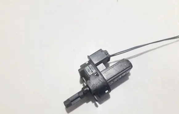 Ford Mondeo MK IV Brake pedal sensor switch