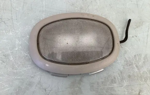 Chrysler Voyager Rear seat light 
