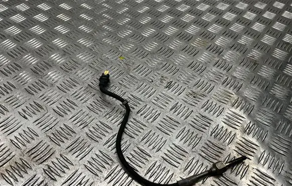 Mercedes-Benz GLC X253 C253 Exhaust gas temperature sensor A0009058904 A0255456526