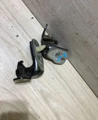 Ford Ecosport Front door hinge set bb537822811ah