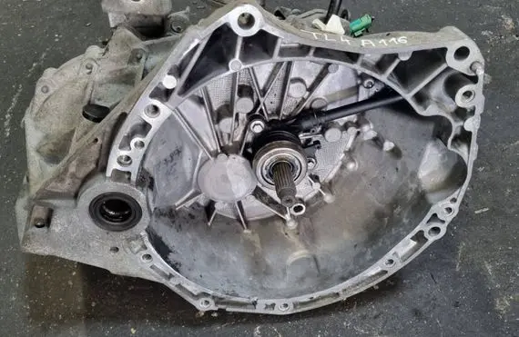 Nissan Qashqai Manual 6 speed gearbox TL4A116