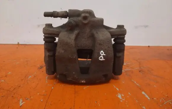 Fiat Punto (199) Front brake caliper