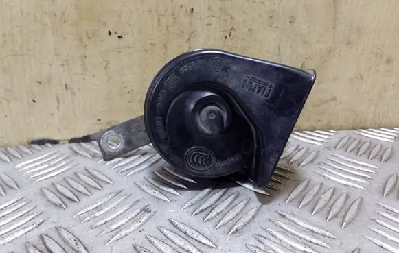 Nissan Qashqai Horn signal 25620JD000