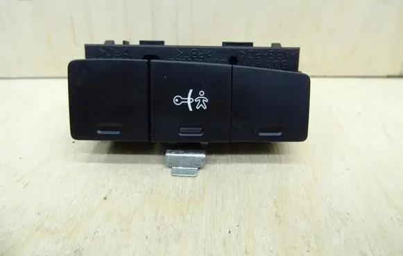 Central locking switch button