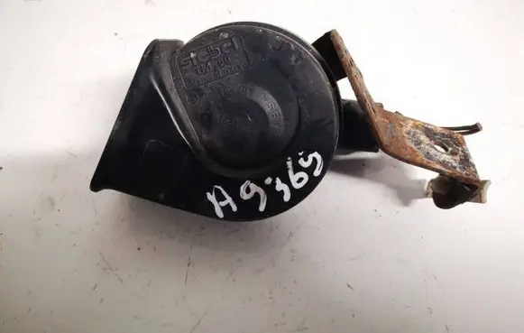 Audi A8 S8 D3 4E Horn signal 4e0951185