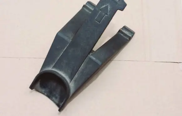 BMW 5 E34 Radiator mount bracket 1709332