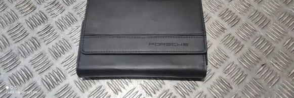 Porsche Macan (95B) Sunglasses storage box 